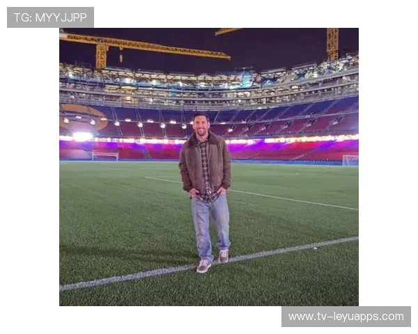 曝梅西夜访诺坎普未告知巴萨，背后真相令人唏嘘！