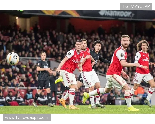 西汉姆联绝杀富勒姆，莫耶斯：我们配得上胜利，西汉姆联对富勒姆比分结果